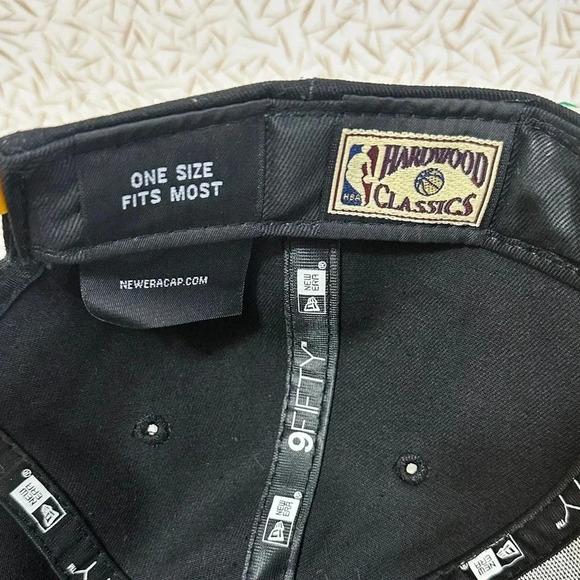 Miami Heat NBA Hardwood Classic 9Fifty New Era Snapback Hat NWOT - Picture 6 of 9